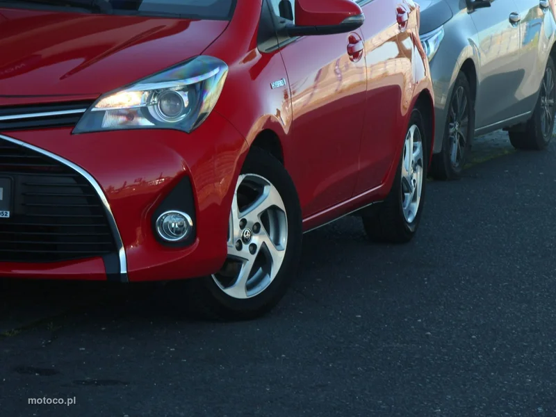 Toyota Yaris XP130 5