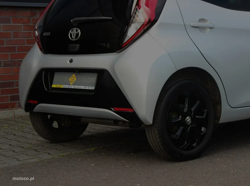 Toyota Aygo 8
