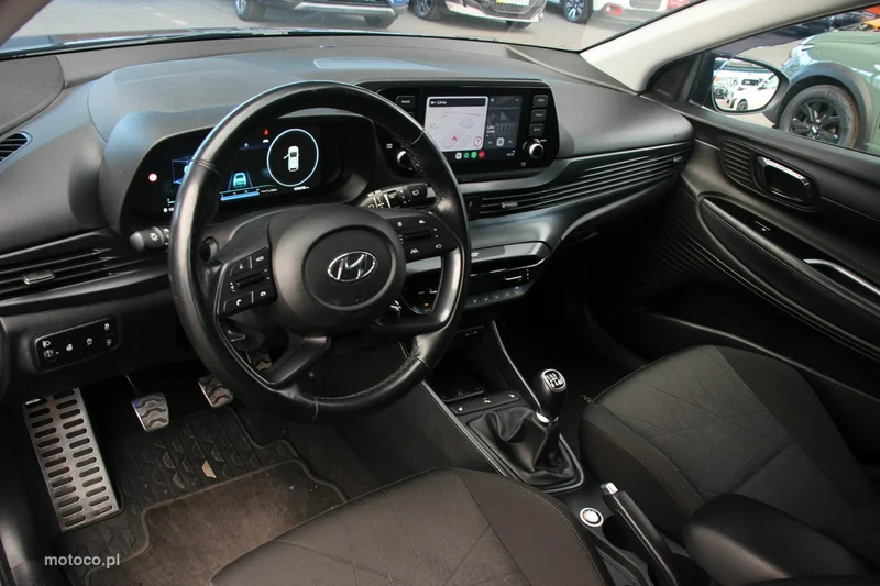 Hyundai BAYON 13