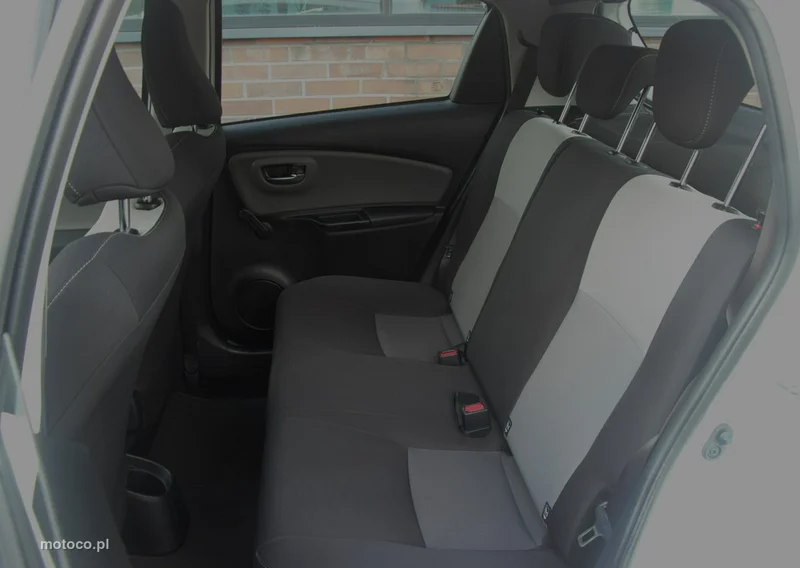 Toyota Yaris XP130 11
