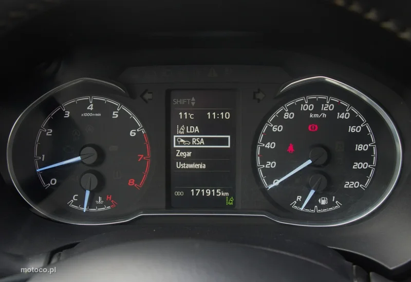 Toyota Yaris XP130 20