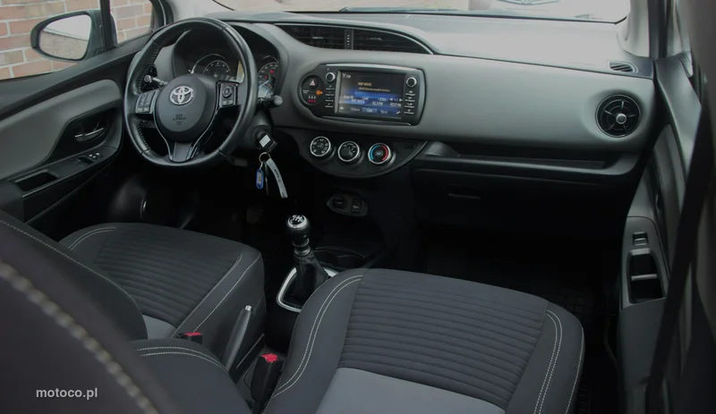 Toyota Yaris XP130 27