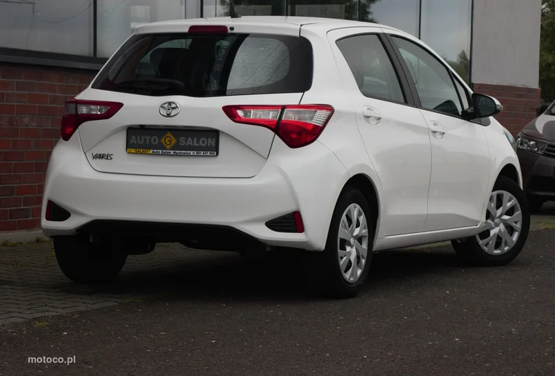 Toyota Yaris XP130 4