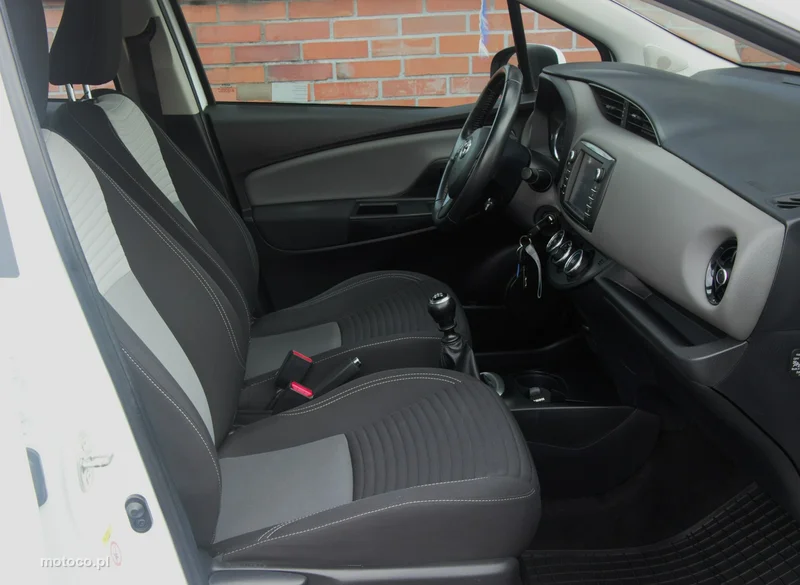 Toyota Yaris XP130 41
