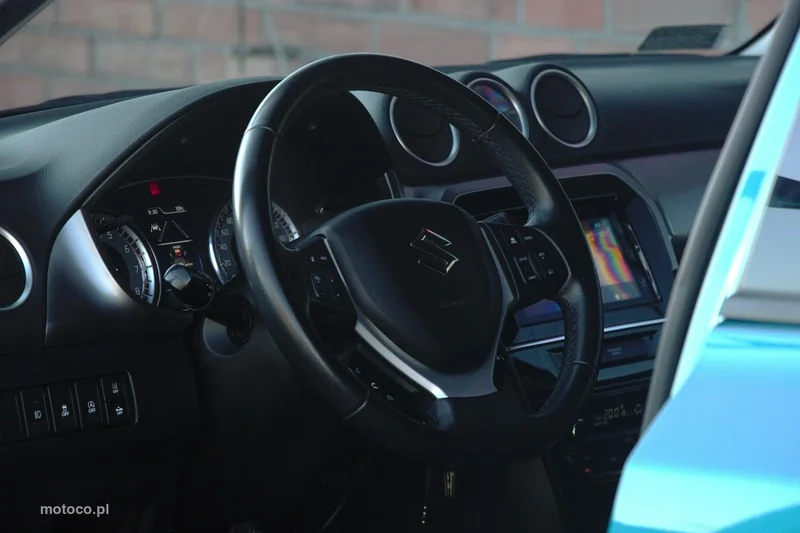 Suzuki Vitara 14