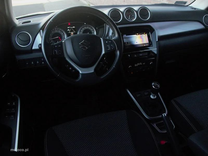 Suzuki Vitara 17