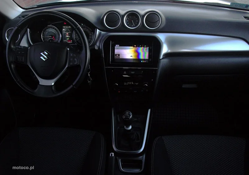 Suzuki Vitara 27