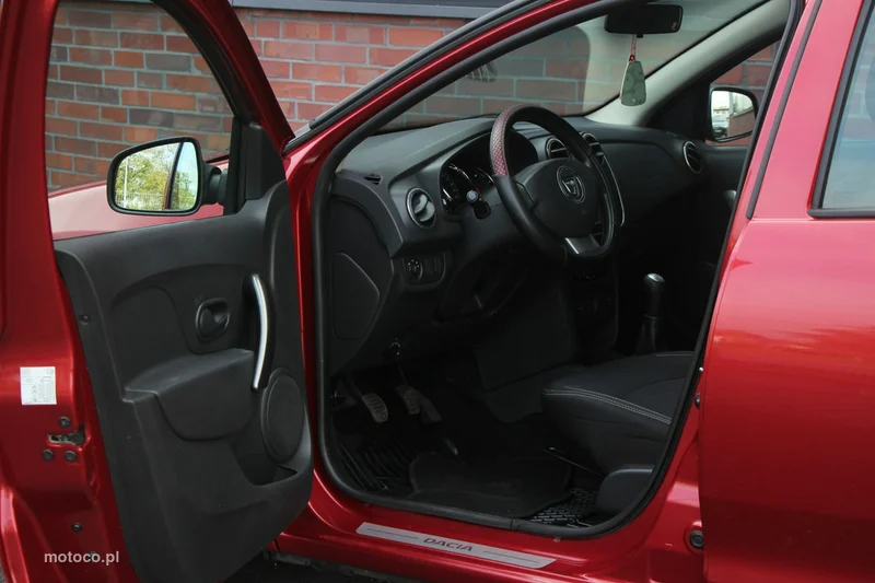 Dacia Logan 12