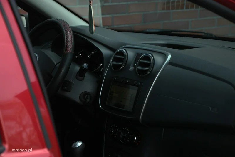 Dacia Logan 33