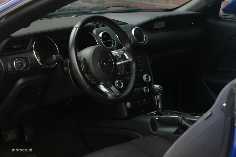 Ford Mustang VI S-550 16
