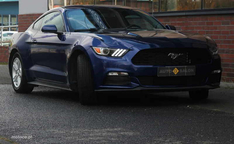 Ford Mustang VI S-550 3