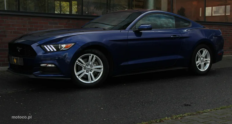 Ford Mustang VI S-550 35