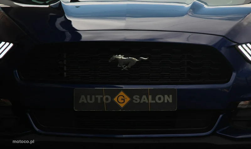 Ford Mustang VI S-550 36