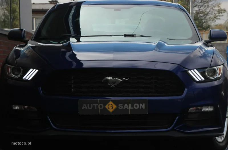 Ford Mustang VI S-550 37