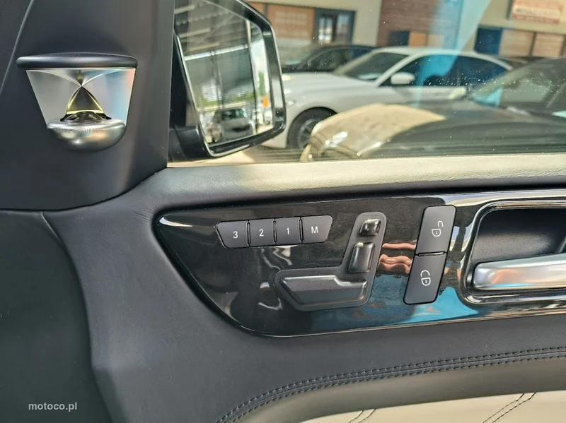 Mercedes-Benz GL X166 GL 63 AMG 31