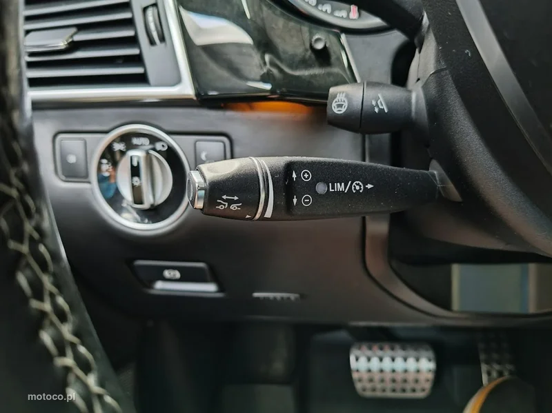 Mercedes-Benz GL X166 GL 63 AMG 36