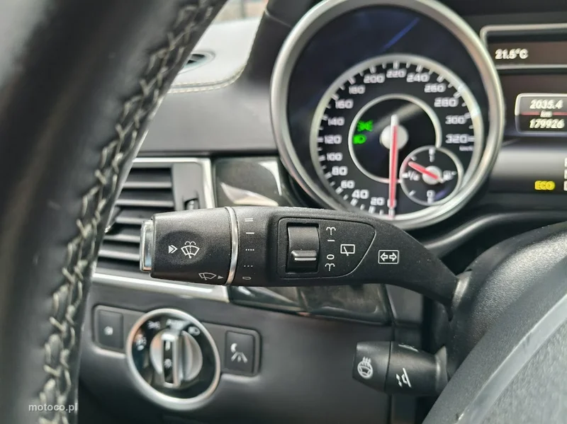 Mercedes-Benz GL X166 GL 63 AMG 37