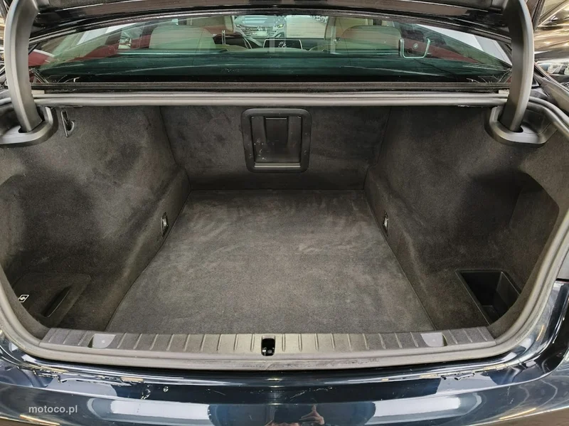 BMW Seria 7 G11 750 11