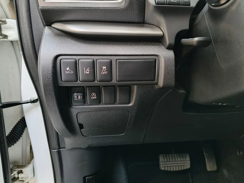 Mitsubishi Eclipse Cross 16