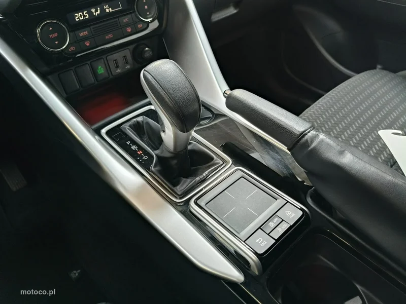 Mitsubishi Eclipse Cross 26