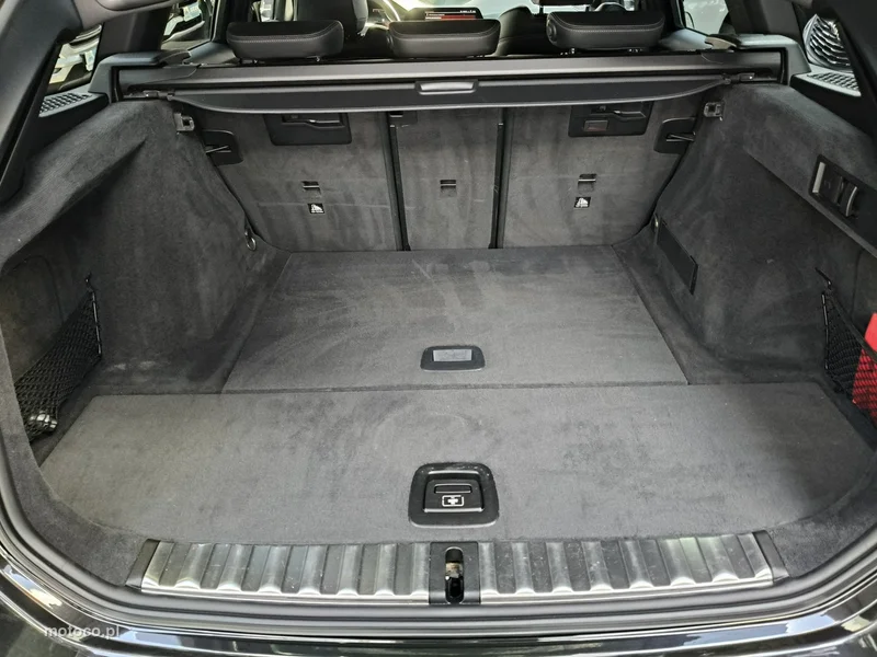BMW Seria 3 G20 320 13