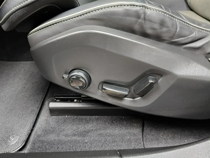 Volvo XC 60 22