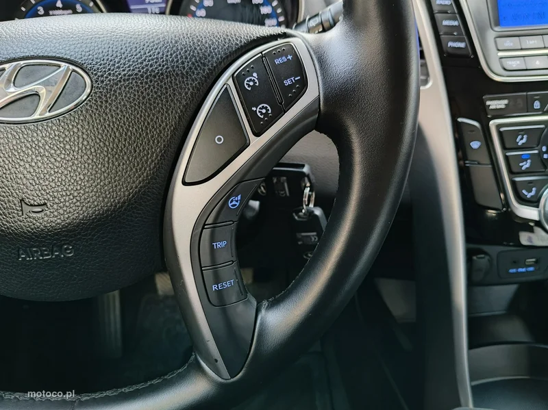 Hyundai i30 18