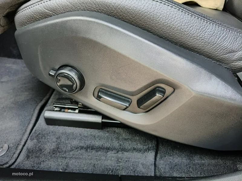 Volvo XC 60 24