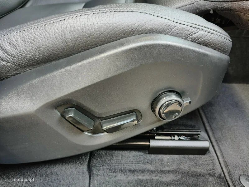 Volvo XC 60 25