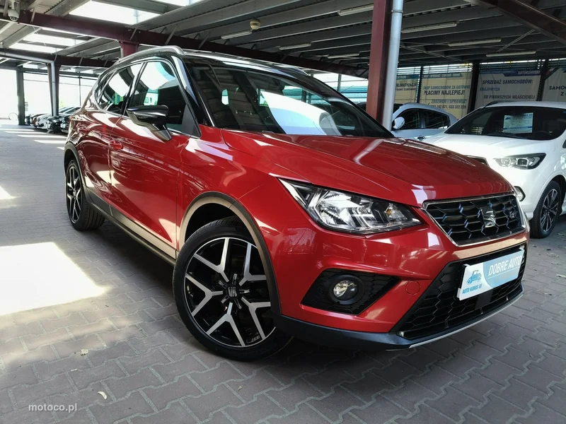 Seat Arona 4