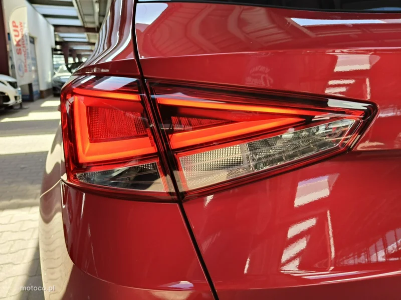Seat Arona 9