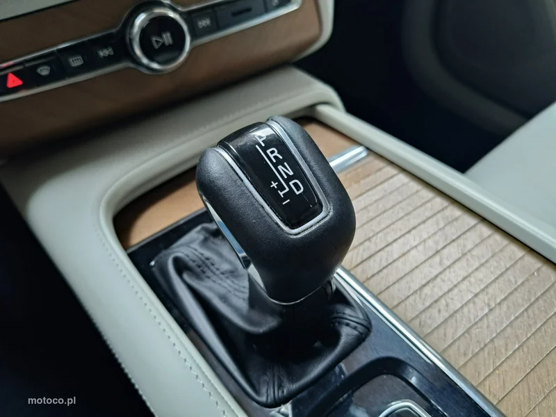 Volvo XC 90 37
