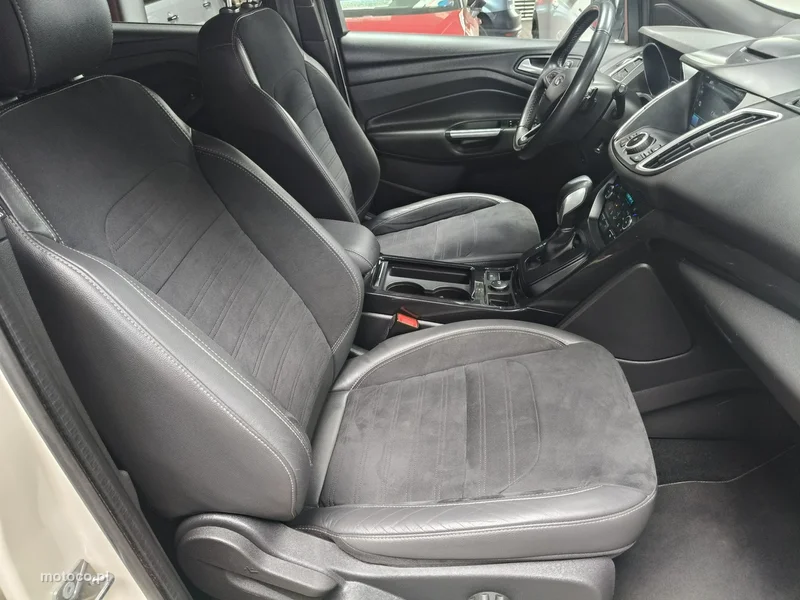 Ford Kuga II 18