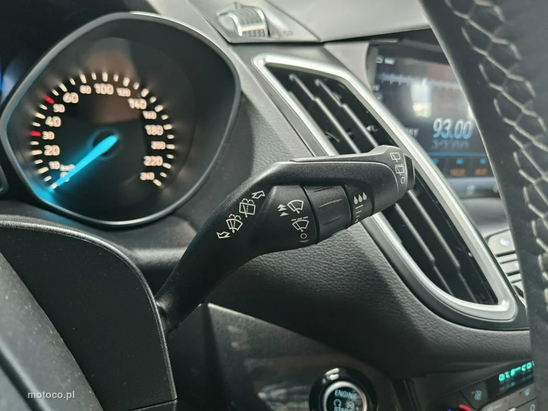Ford Kuga II 29
