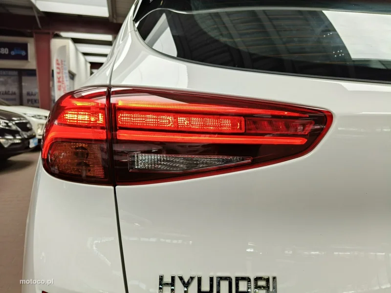 Hyundai TUCSON 10