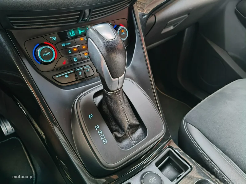 Ford Kuga II 35