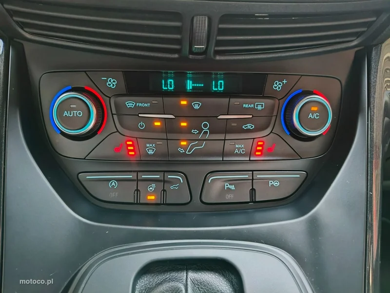 Ford Kuga III 34