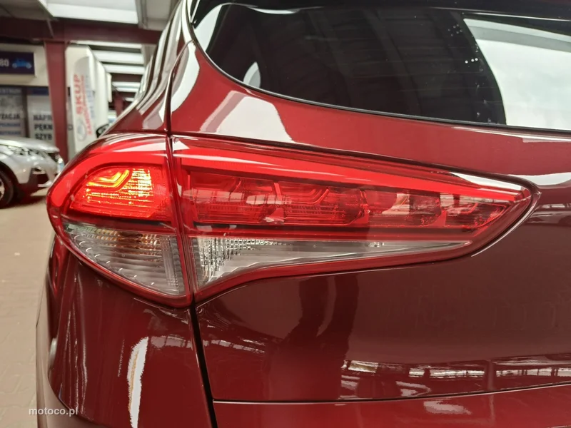 Hyundai TUCSON 11