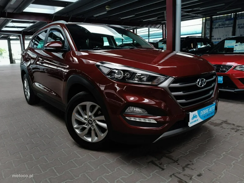 Hyundai TUCSON 4