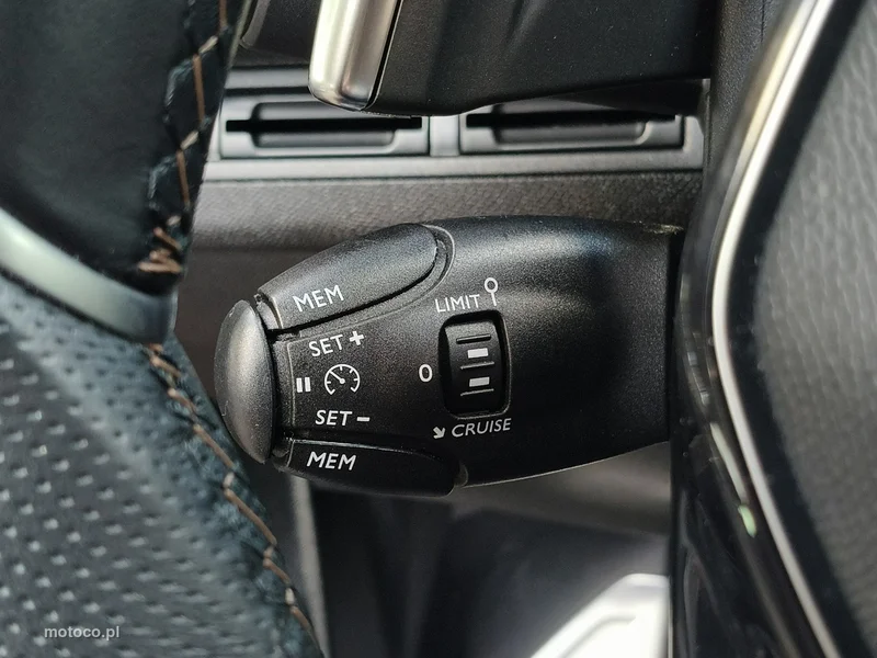 Peugeot 3008 24