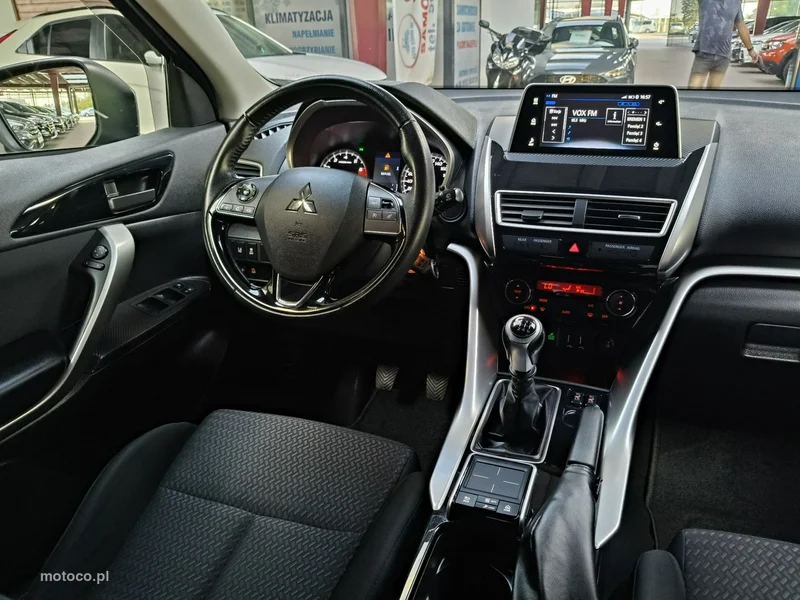 Mitsubishi Eclipse Cross 14