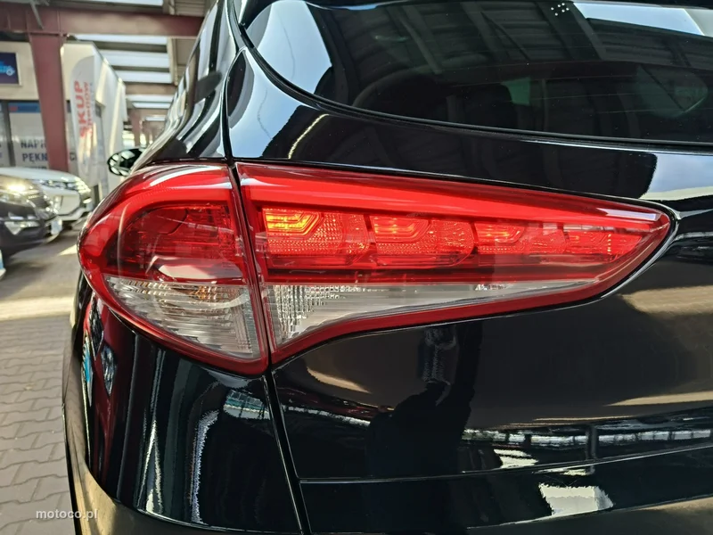 Hyundai TUCSON 12
