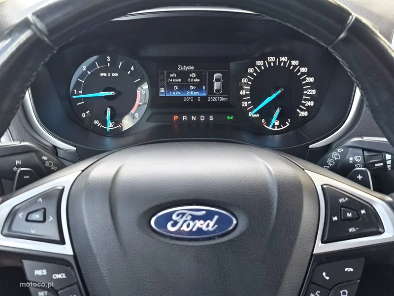Ford Mondeo V 19