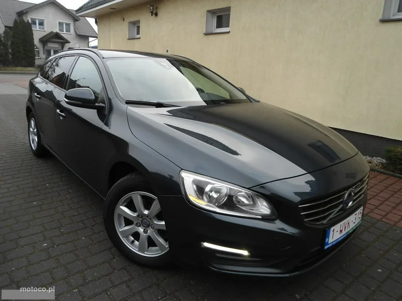 Volvo V60 17