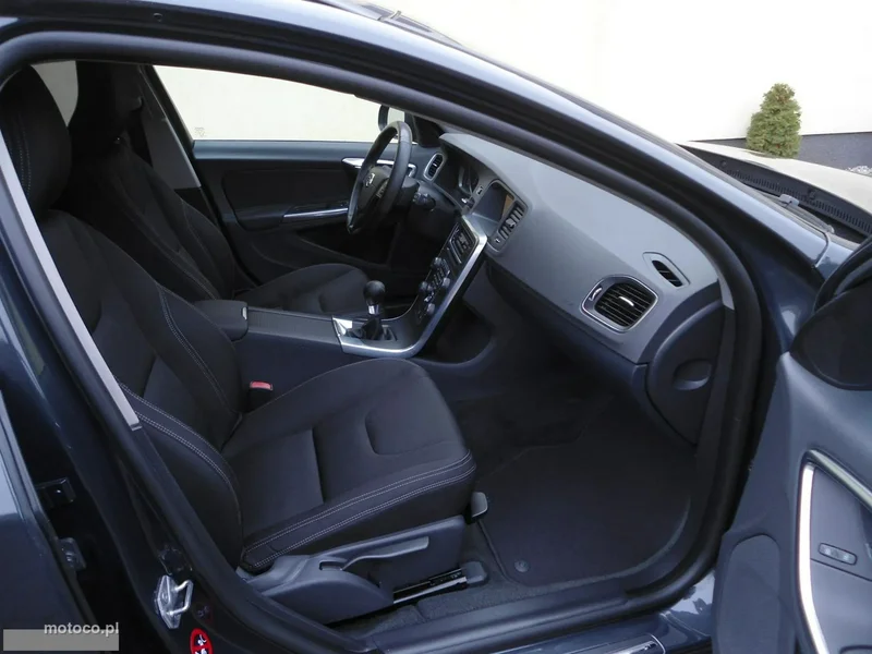 Volvo V60 20
