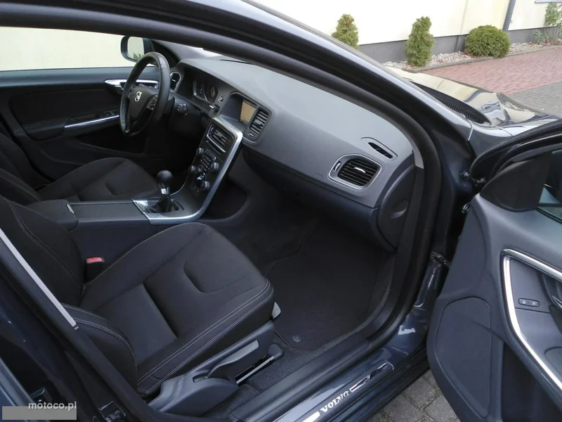 Volvo V60 21