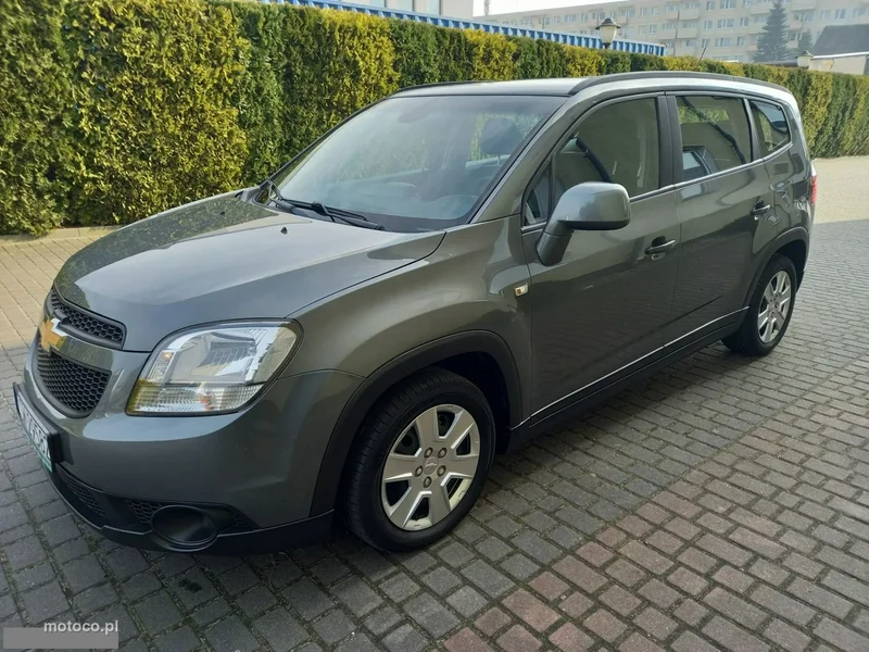 Chevrolet Orlando 10