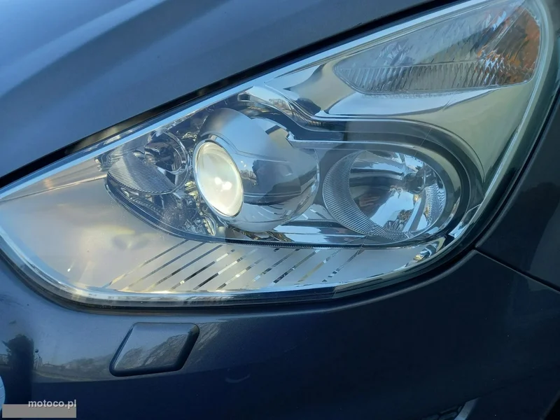 Ford S-Max I 18