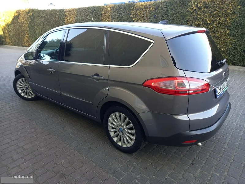 Ford S-Max I 8