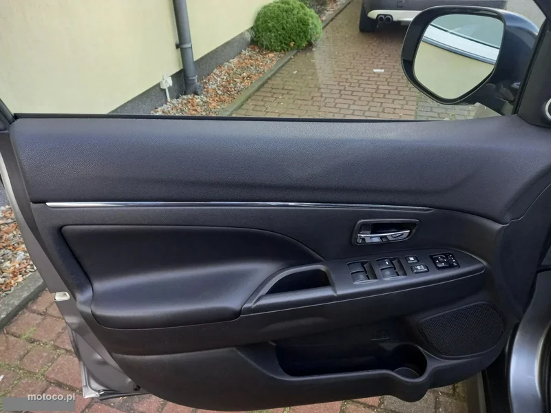 Mitsubishi ASX 27